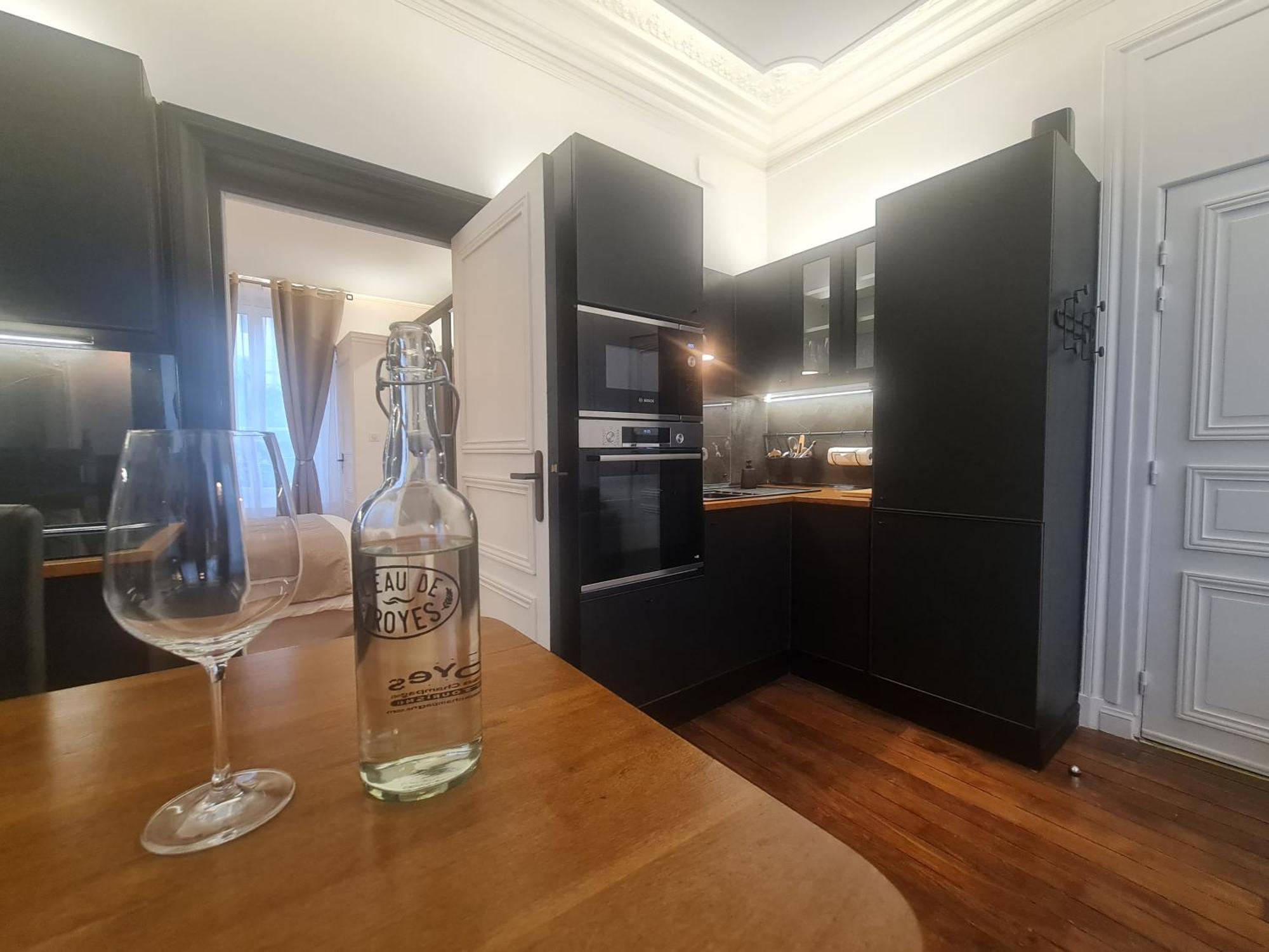 La Maison V.H., Appartements D'Hotes Troyes Eksteriør billede